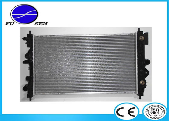 Auto Spare Parts Aluminium Car Radiators Hyundai Tucson OEM 13267666