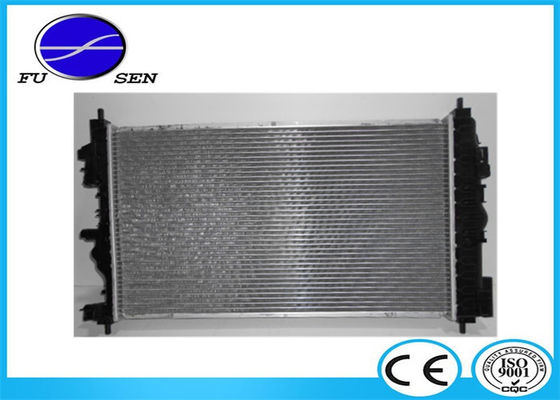 Auto Spare Parts Aluminium Car Radiators Hyundai Tucson OEM 13267666